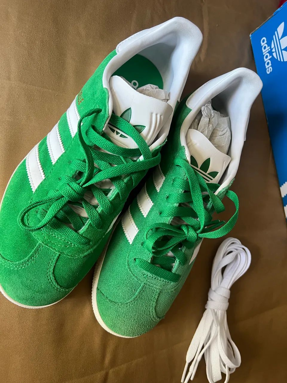 Tênis Adidas verde  - Foto 5