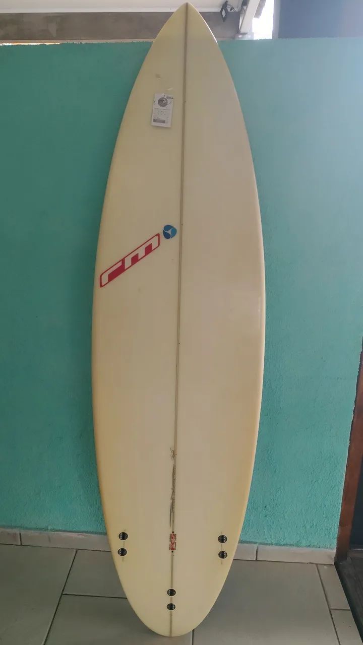 Prancha de Surf Ricardo Martins 6'2 (Triquilha FCS) + Deck + Quilhas de Brinde - Foto 4