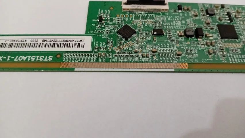 Placa T-con Tv Semp TCL 32" 32s6500s Usada - Foto 4