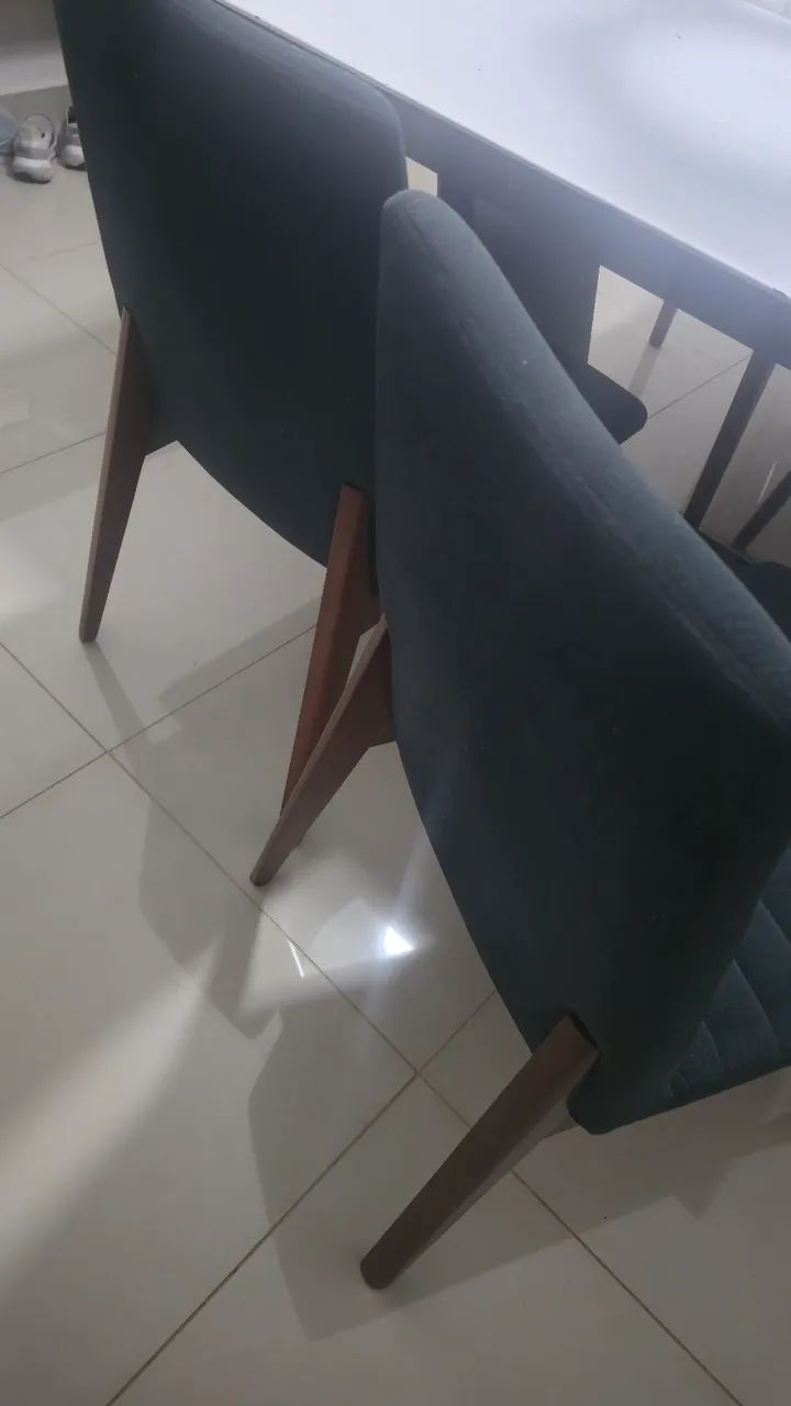 Mesa com 4 cadeiras  - Foto 4