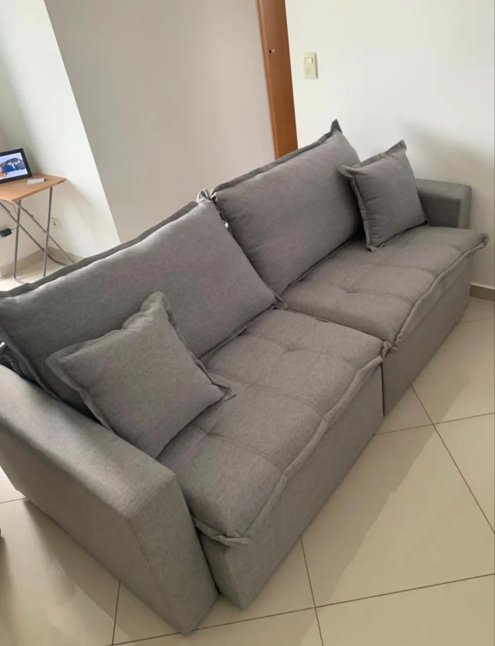 Sofá de Linho Caixa Zero NOVO PRONTA ENTREGA 