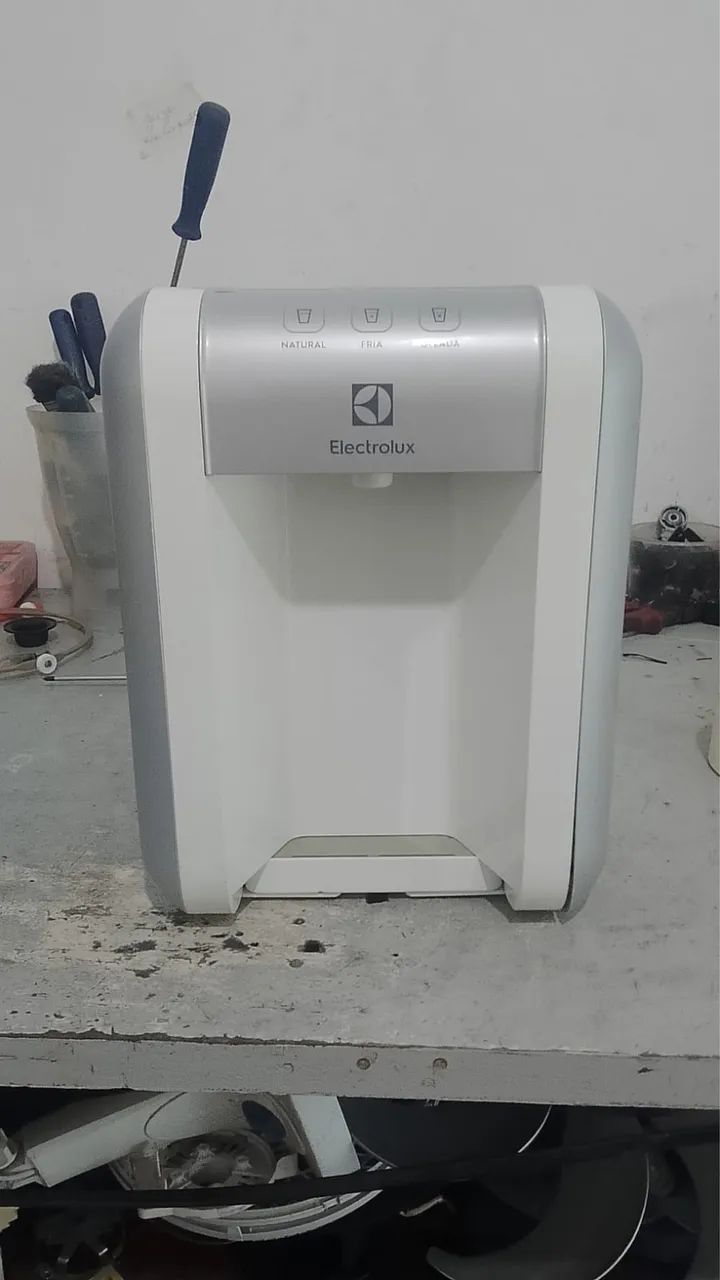 Bebedouro eletrolux