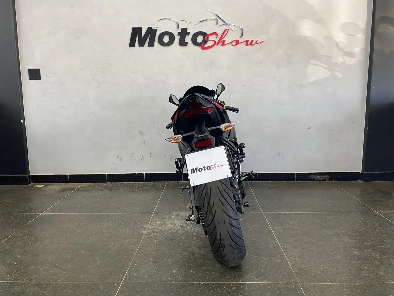 Kawasaki Zx-6r 636cc 2022 - 1518868298 | OLX