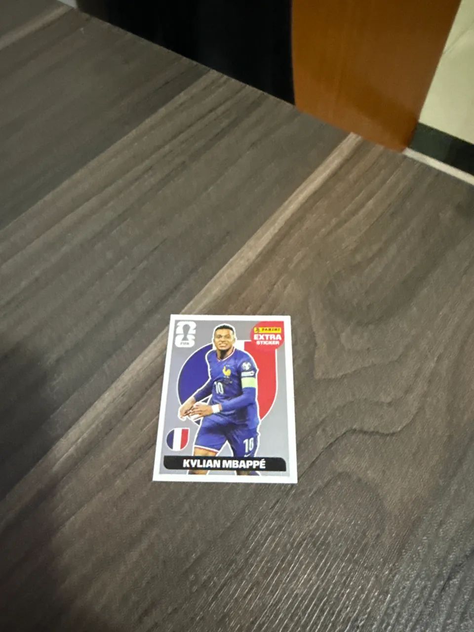Panini Extra Sticker Kylian Mbappé Prata 