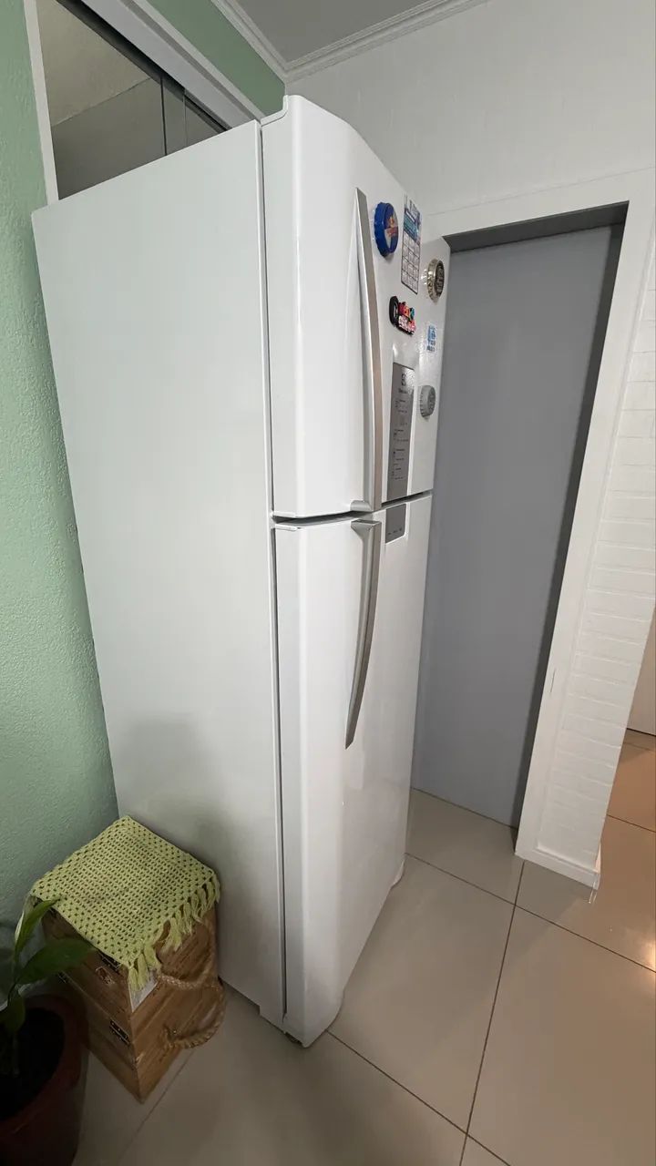 Geladeira Duplex Electrolux 450L - Foto 2