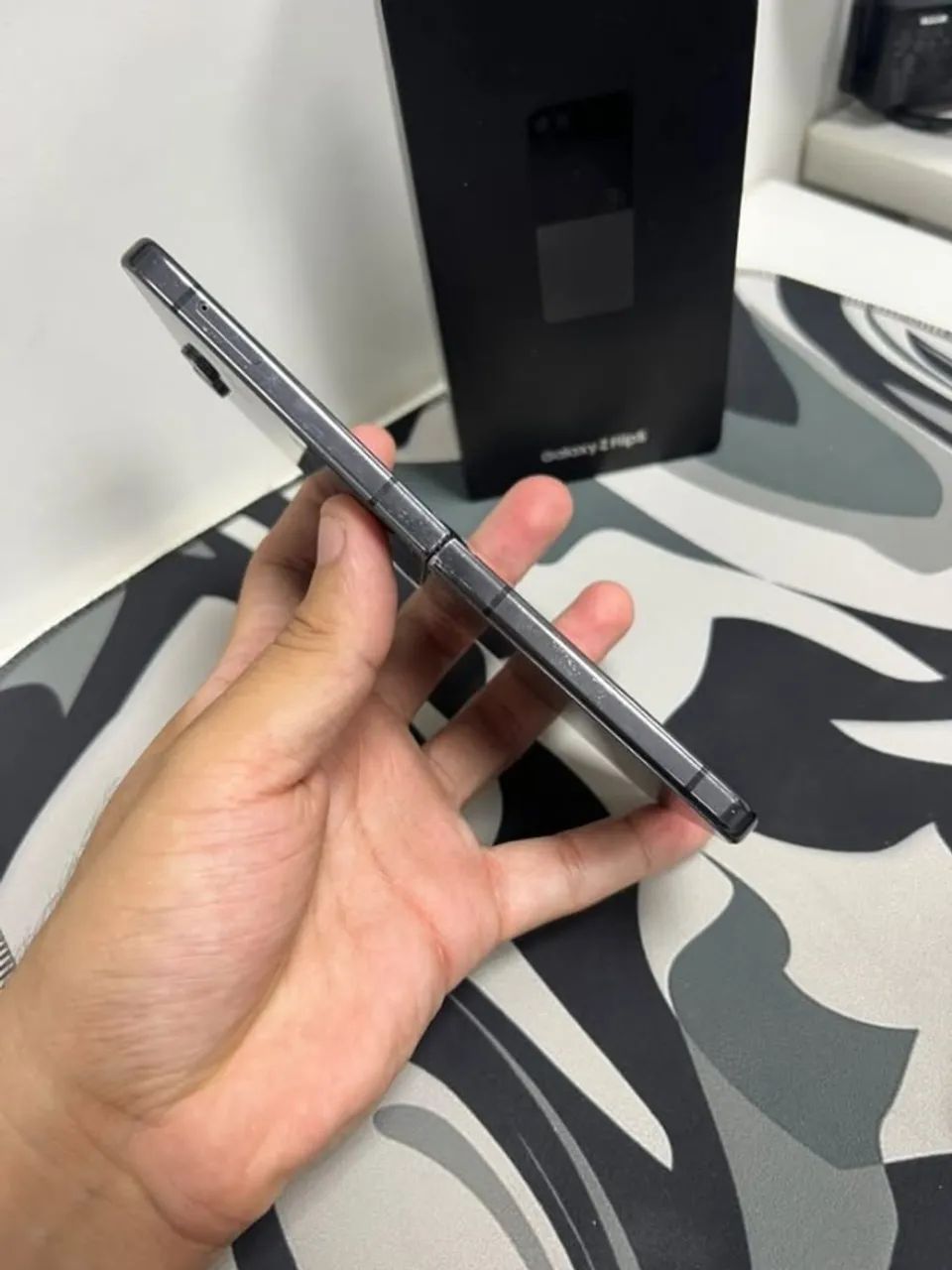 SAMSUNG GALAXY Z FLIP5 - Foto 5