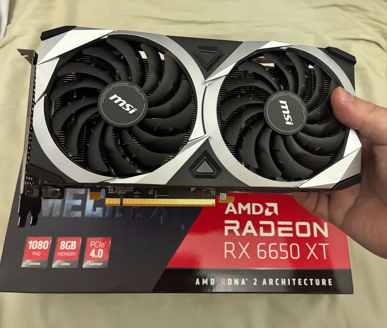 Placa de vídeo GPU Rx 6650 XT MSi OC Edition bem nova 