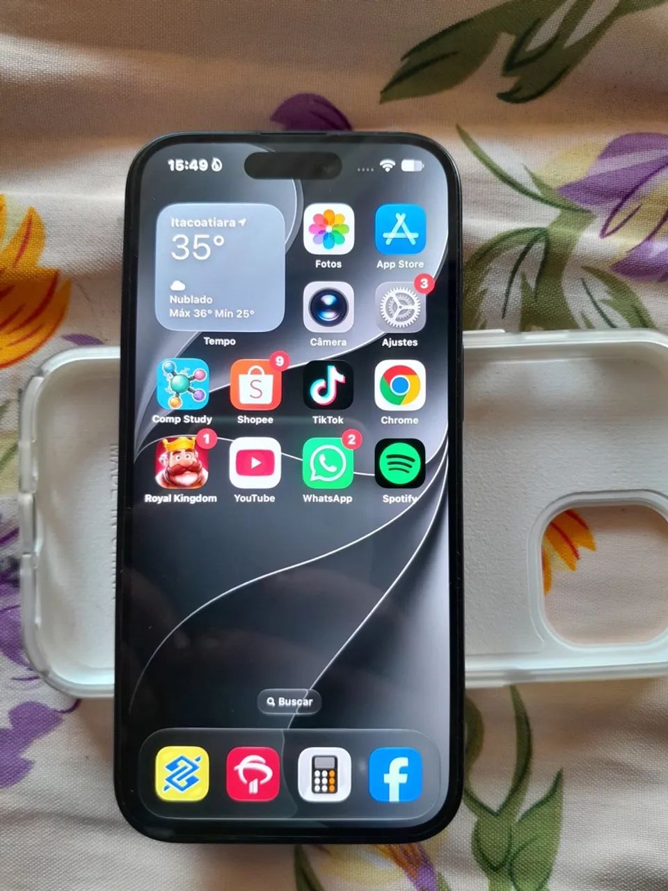 iPhone 15 normal - Foto 3