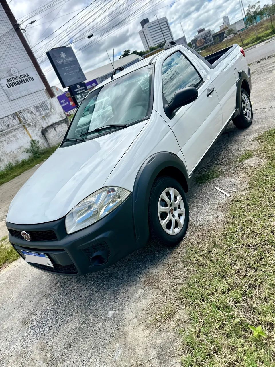 Fiat Strada Working 1.4 MPI Fire Flex 8V CS 2014