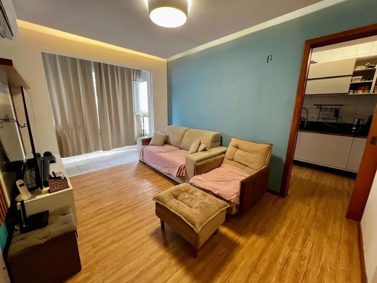Apartamento para venda com 2 dormitórios no Abraão - Florianópolis - SC - Foto 3