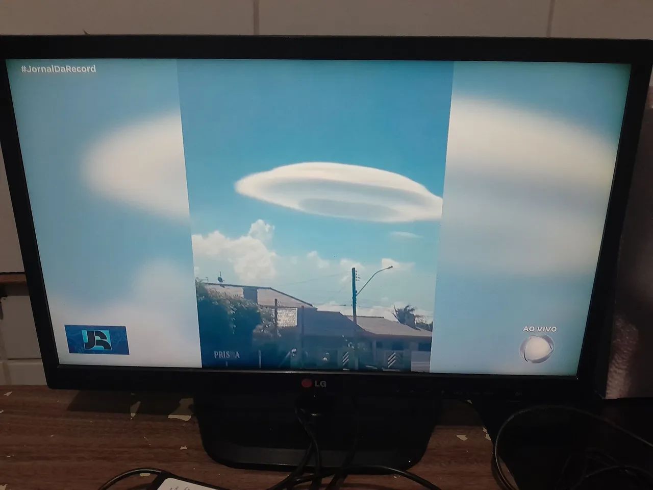 Vendo TV monitor LG 24 polegadas  - Foto 4