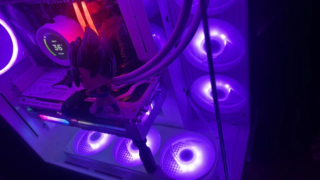 Pc Gamer Ryzen 9950x + 9070 XT  - Foto 4