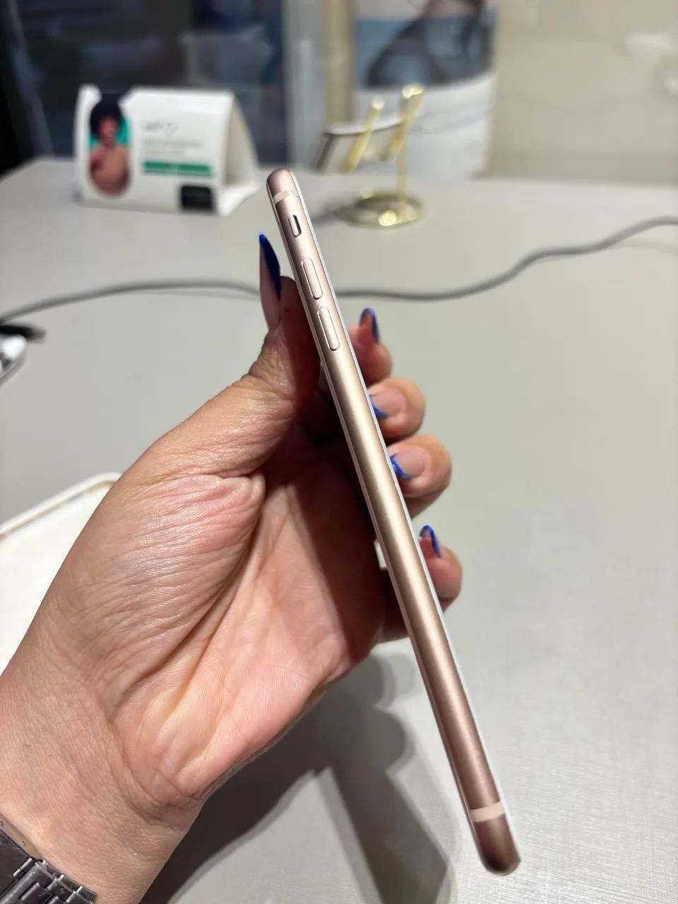 Iphone 8 plus 64gb - Foto 3