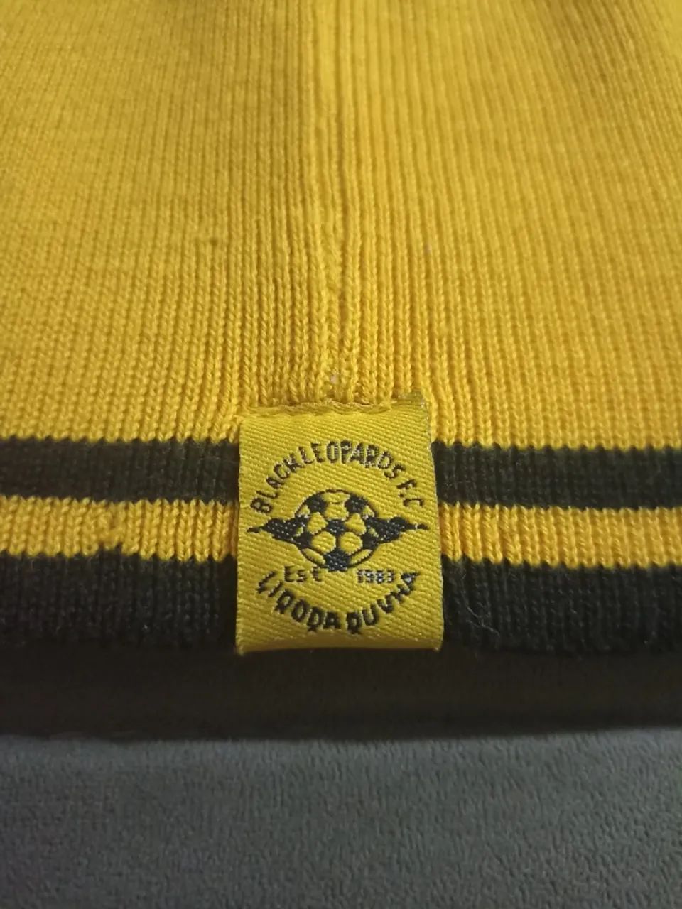 Touca Umbro BLACK LEOPARDS - Foto 2