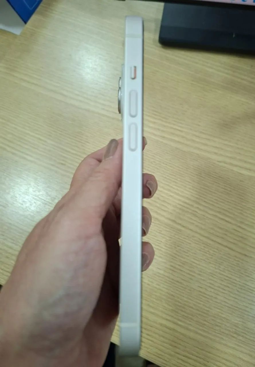 Vendo Iphone 14 - Foto 4