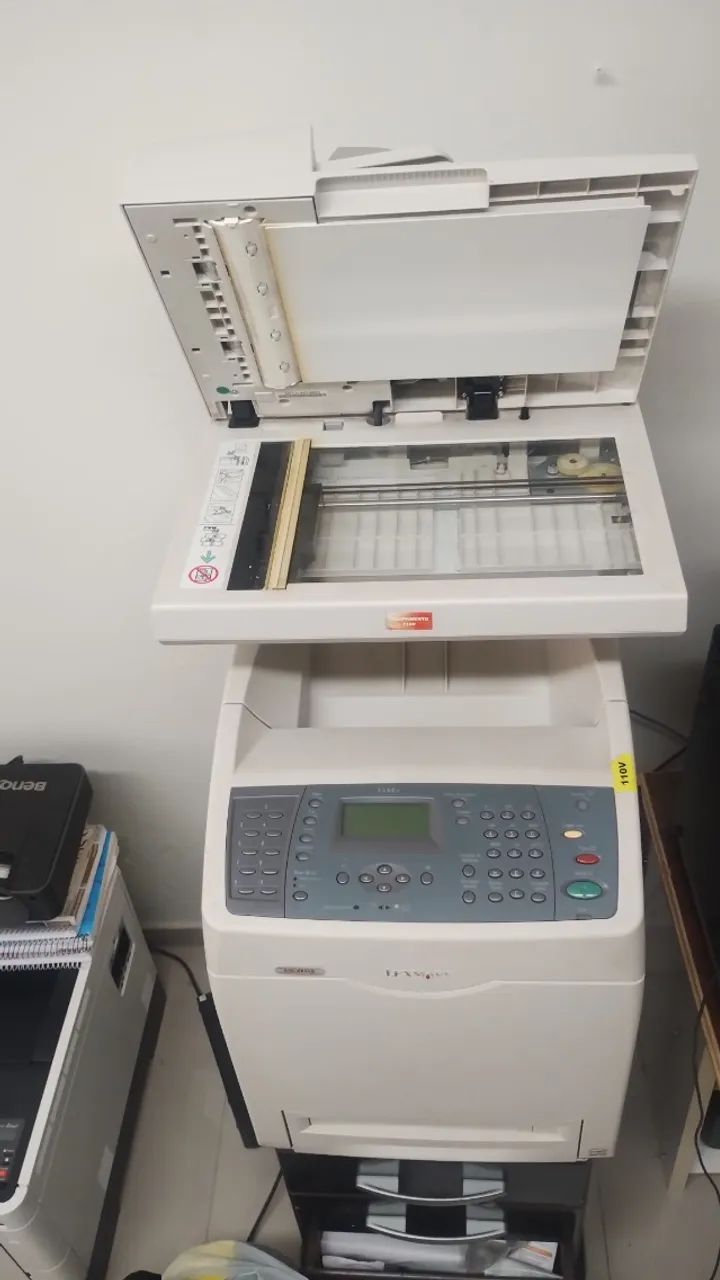Multifuncional Lexmark X560n + Muitos Suprimentos - Foto 2
