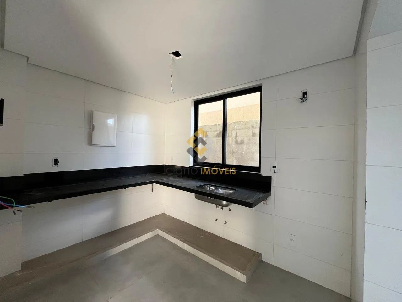 Casa 4 quartos,1 suíte, 2 vagas - São Luiz - Foto 5