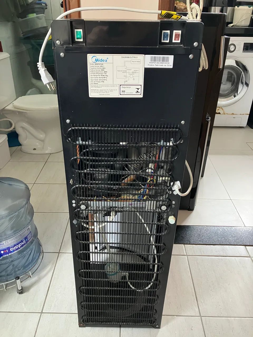 Bebedouro Midea vertical - Foto 2