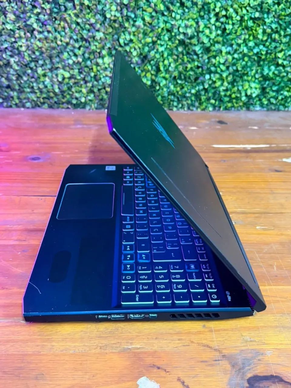 Helios 300 i7 10750H - RTX 2070 - Foto 3