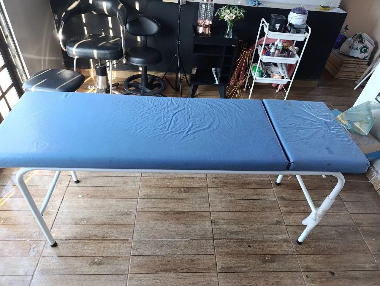 Vende-se  Maca / de estética/ hospitalar  - Foto 2