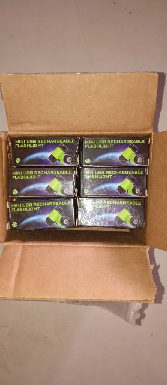 Caixa com 30 unidades de Mini Lanternas USB!  - Foto 3