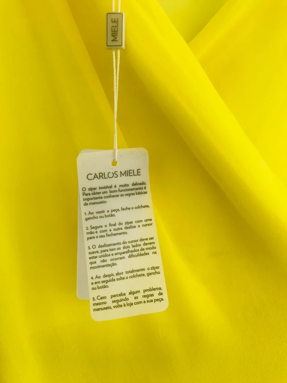 Vestido 100% seda Carlos Miele