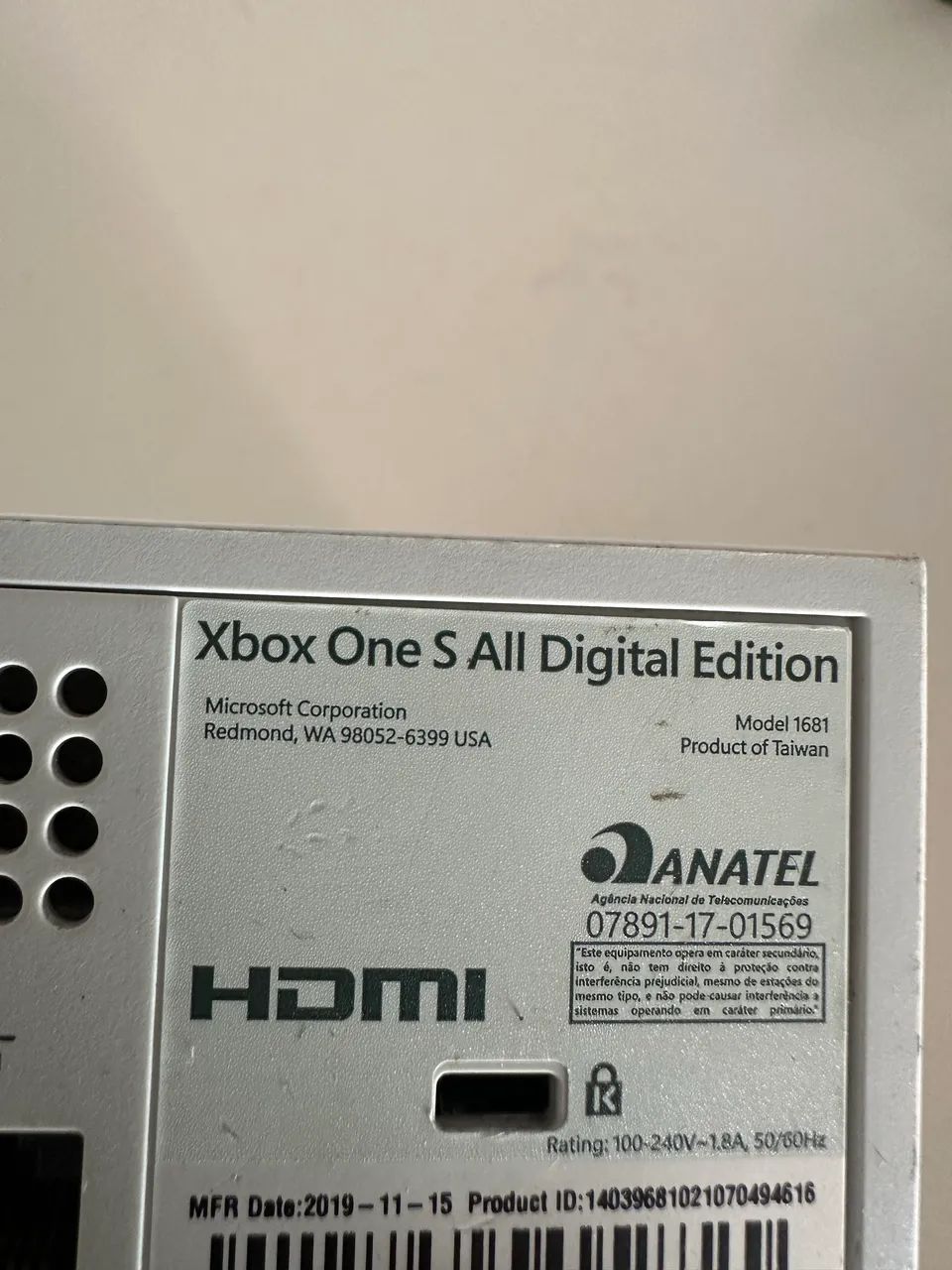 Xbox one S all edition COM DEFEITO