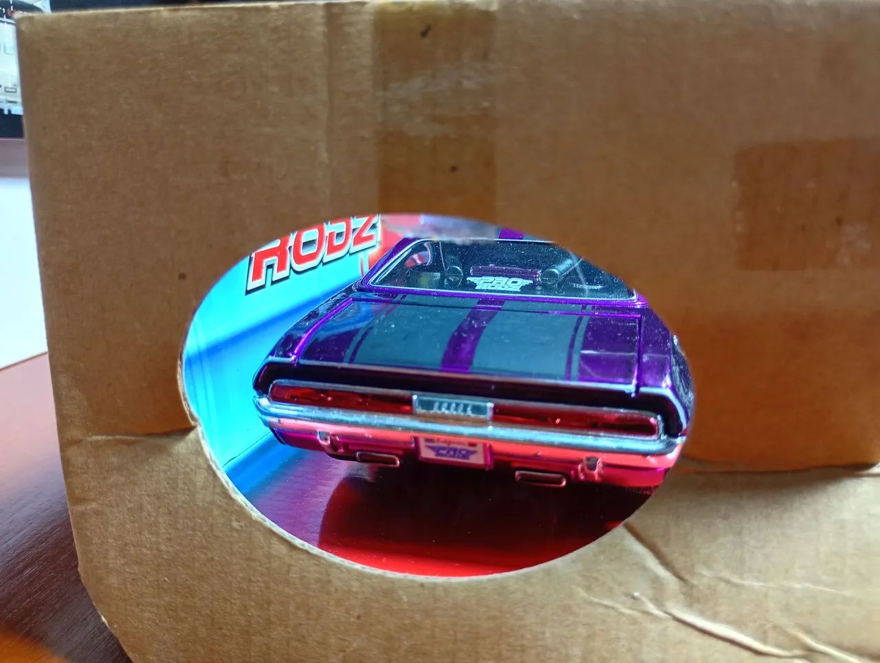 Miniatura Dodge Challenger 1/24 Maisto  - Foto 4
