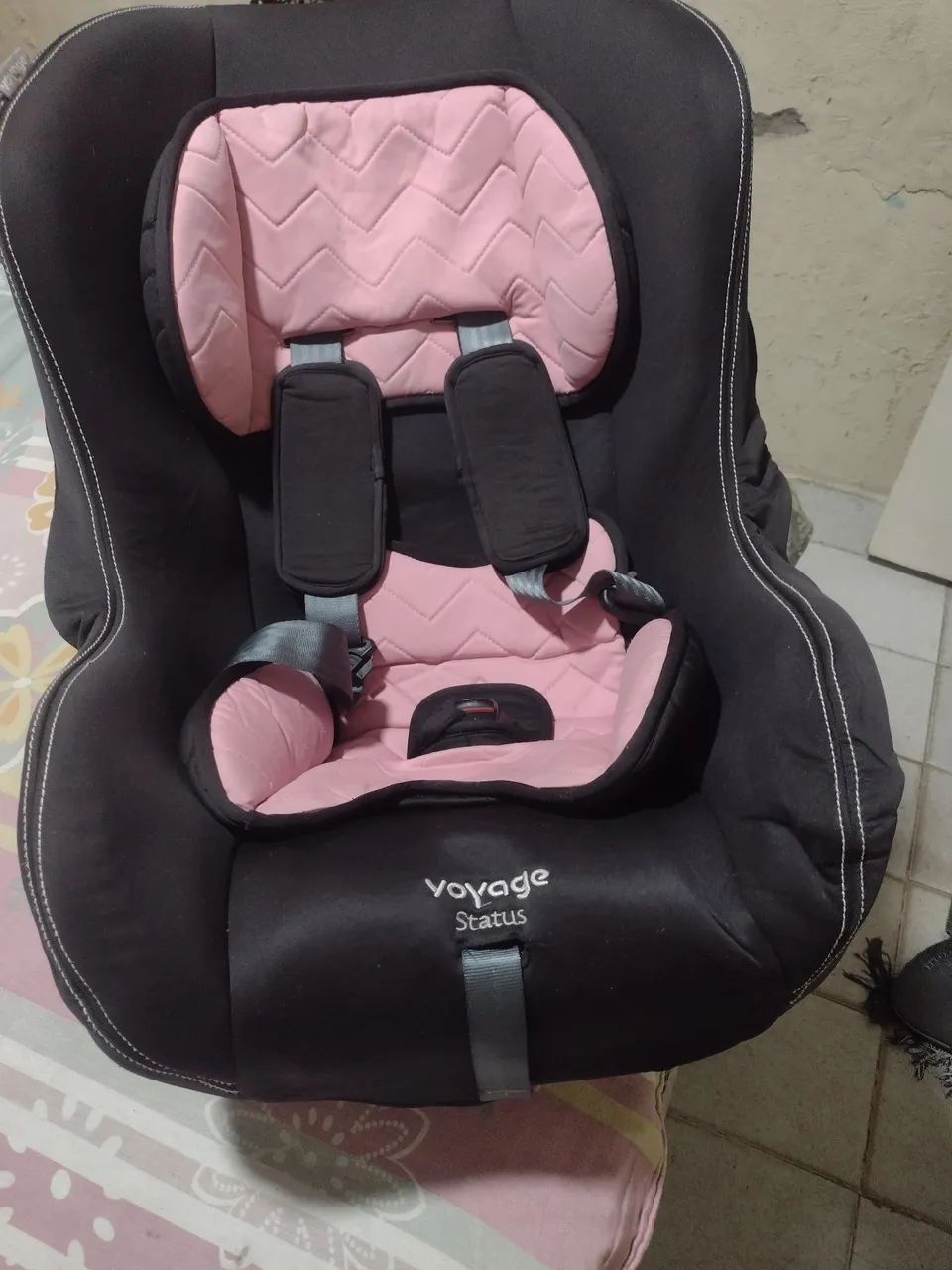 Vendo um tênis e uma cadeirinha  - Foto 5