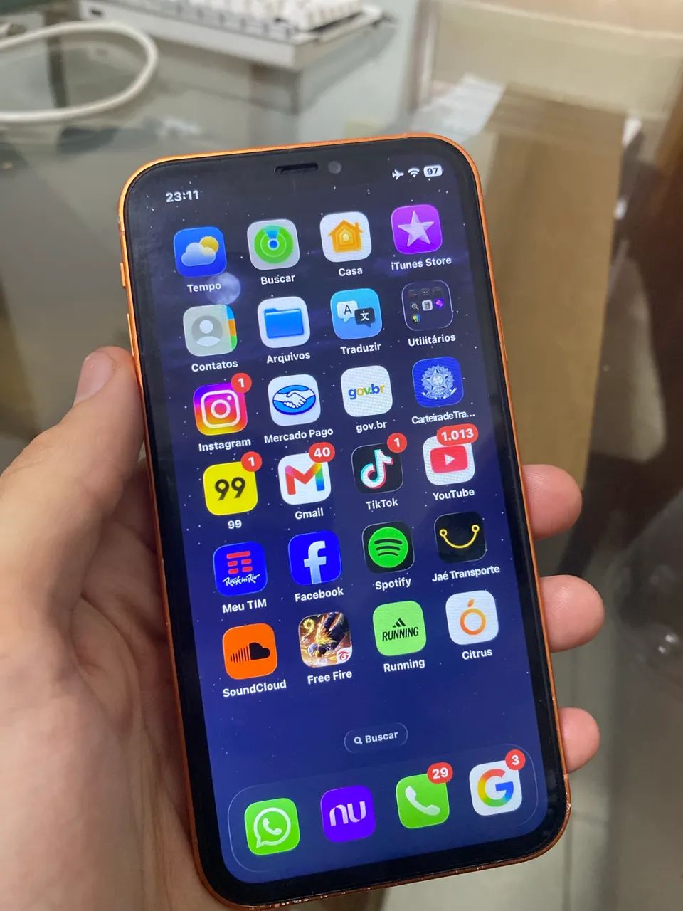 IPHONE 11 CARCAÇA DO 17 FAÇO ROLO E VENDO - Foto 2