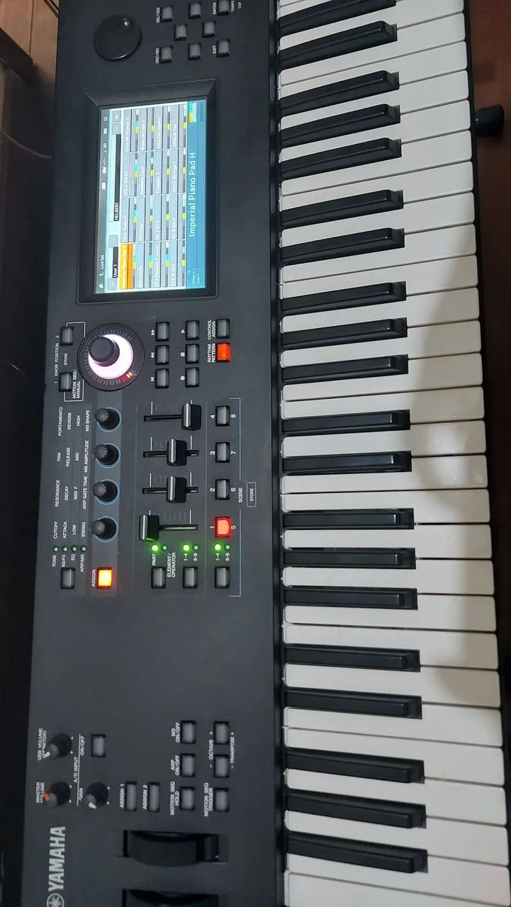 Yamaha MODX7 - Foto 5