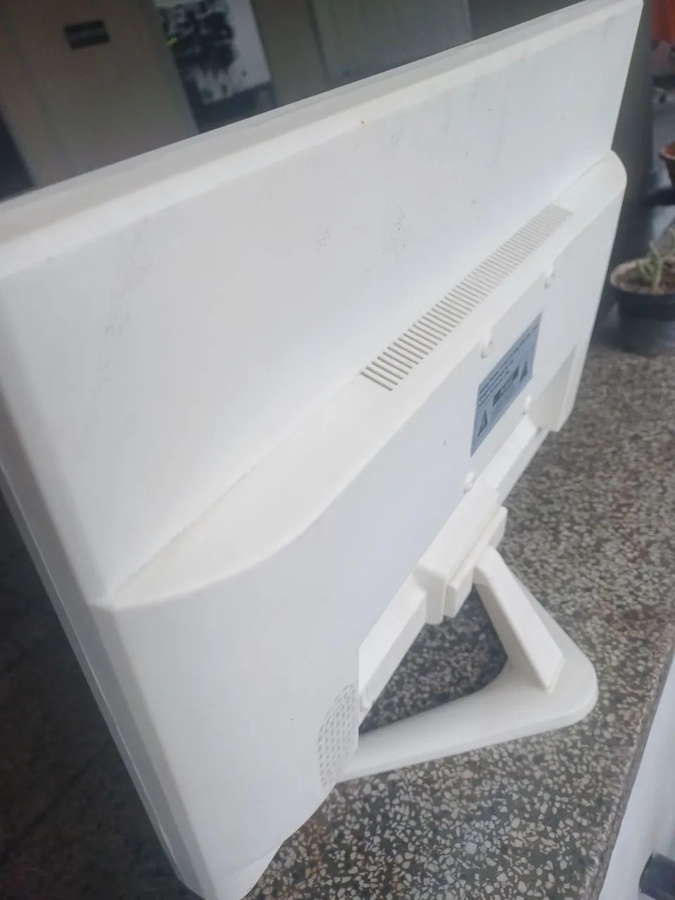 Monitor led 19 polegadas MyMax - Foto 5