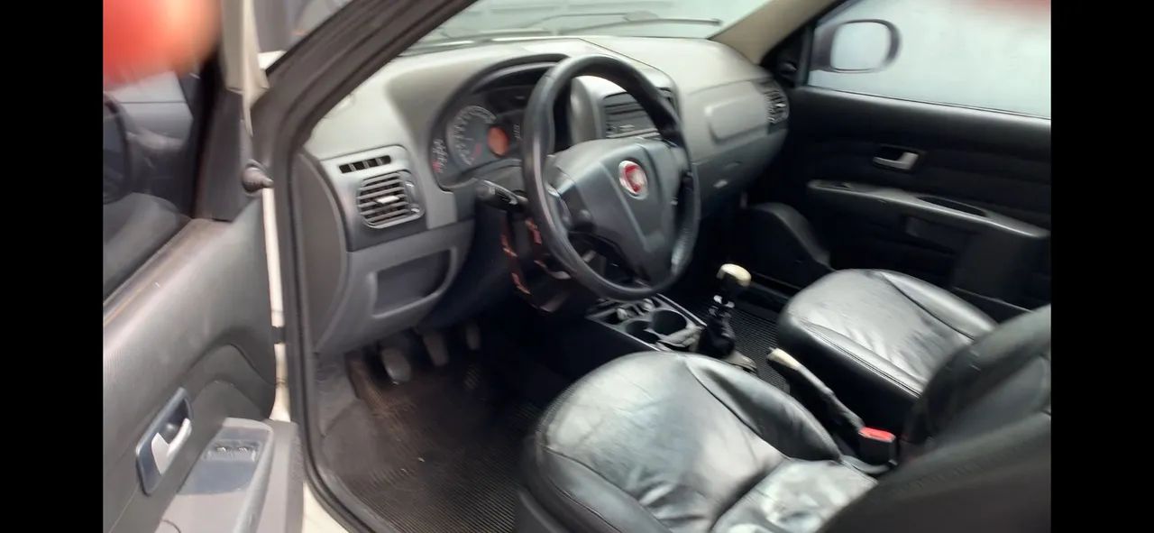 Fiat Strada Working 1.4 MPI Fire Flex 8V CE 2013 - Foto 3