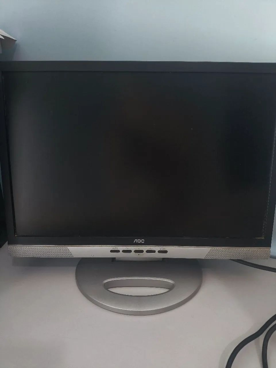 Dois monitores