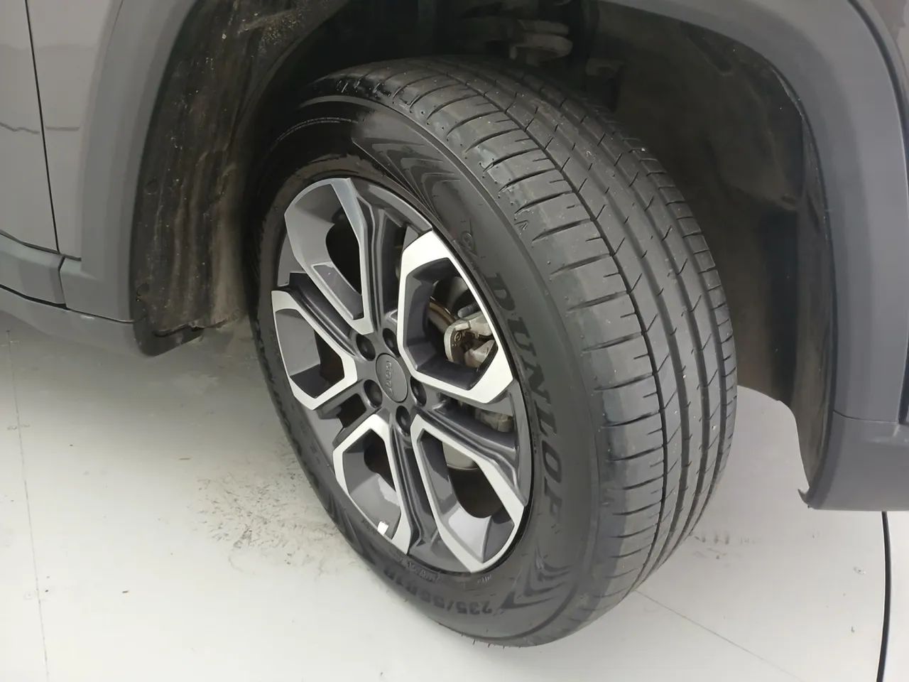 Jeep Commander Limited T270 1.3 TB Flex Aut., foto 13 de 18