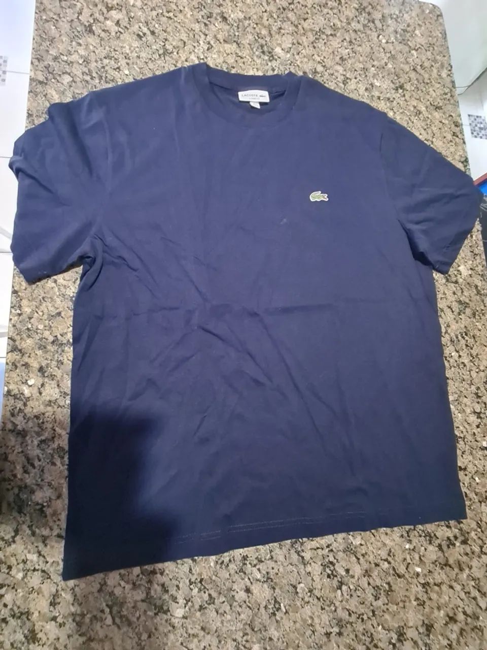 Camisas e bermudas  - Foto 2