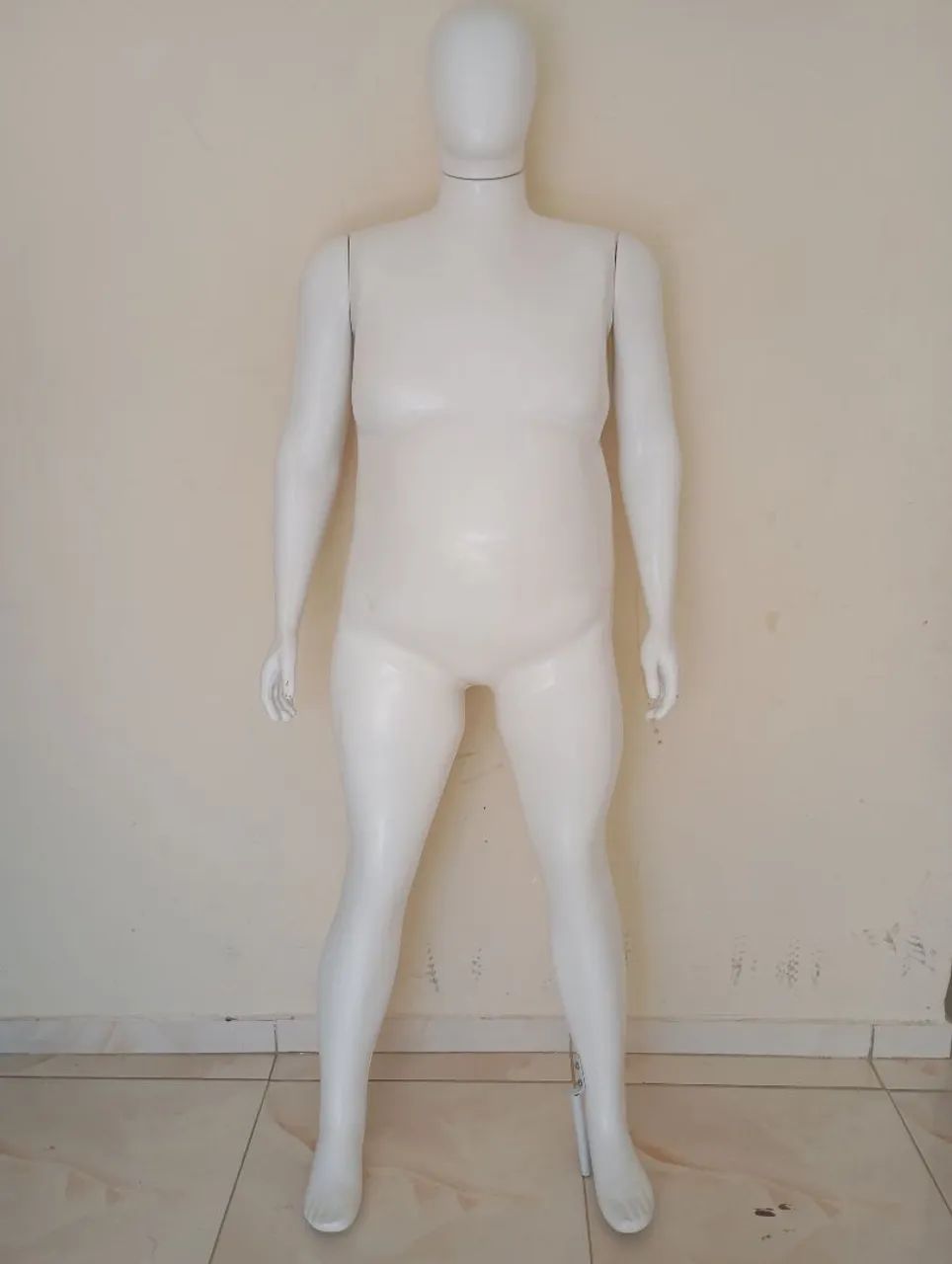 Manequin Masculino Plus size.