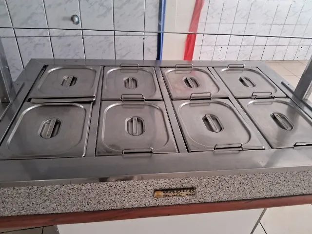 Buffet Térmico Self-Service em Inox com Proteção de Vidro - Excelente Estado