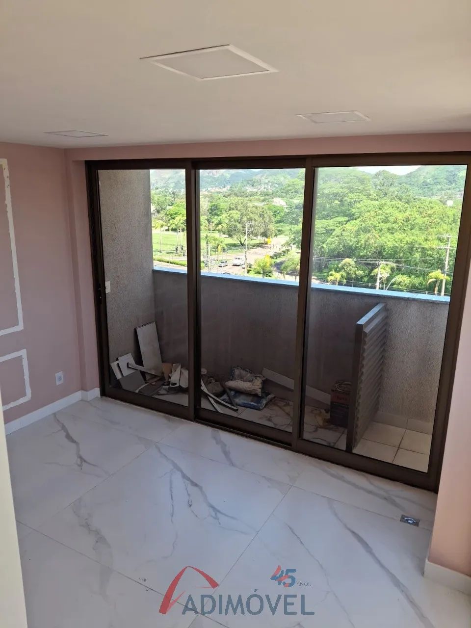 Sala Comercial com 45m² na Mata da Praia!. - Foto 4