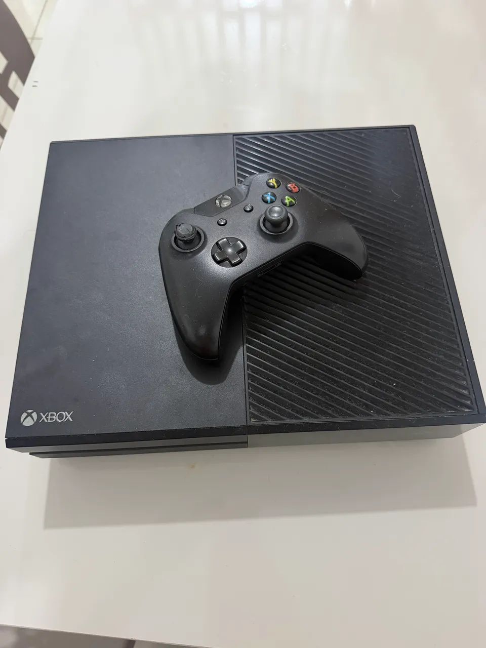 Vendo Xbox one com 5 jogos  - Foto 3