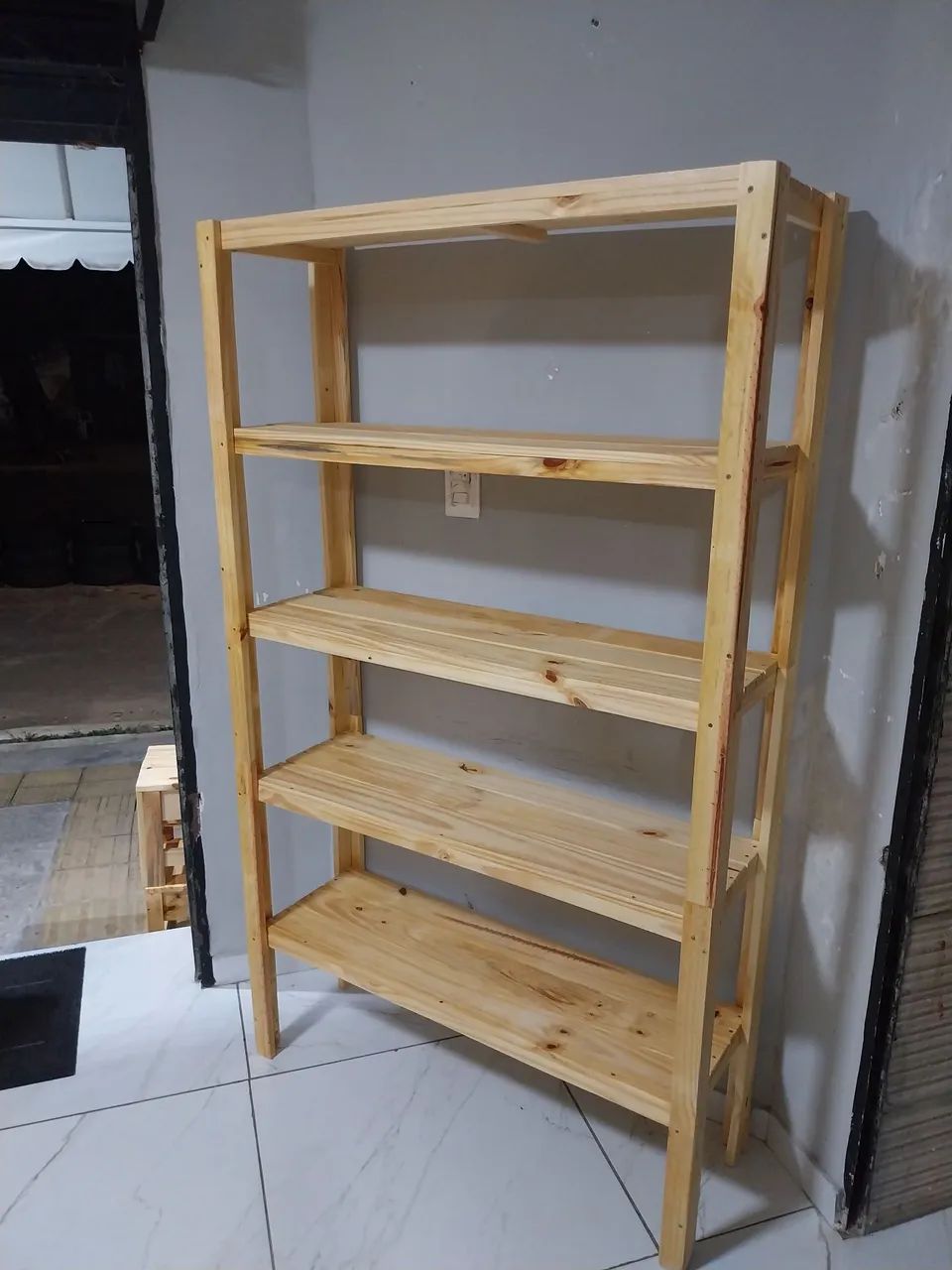 Prateleiras em pallet - Foto 2