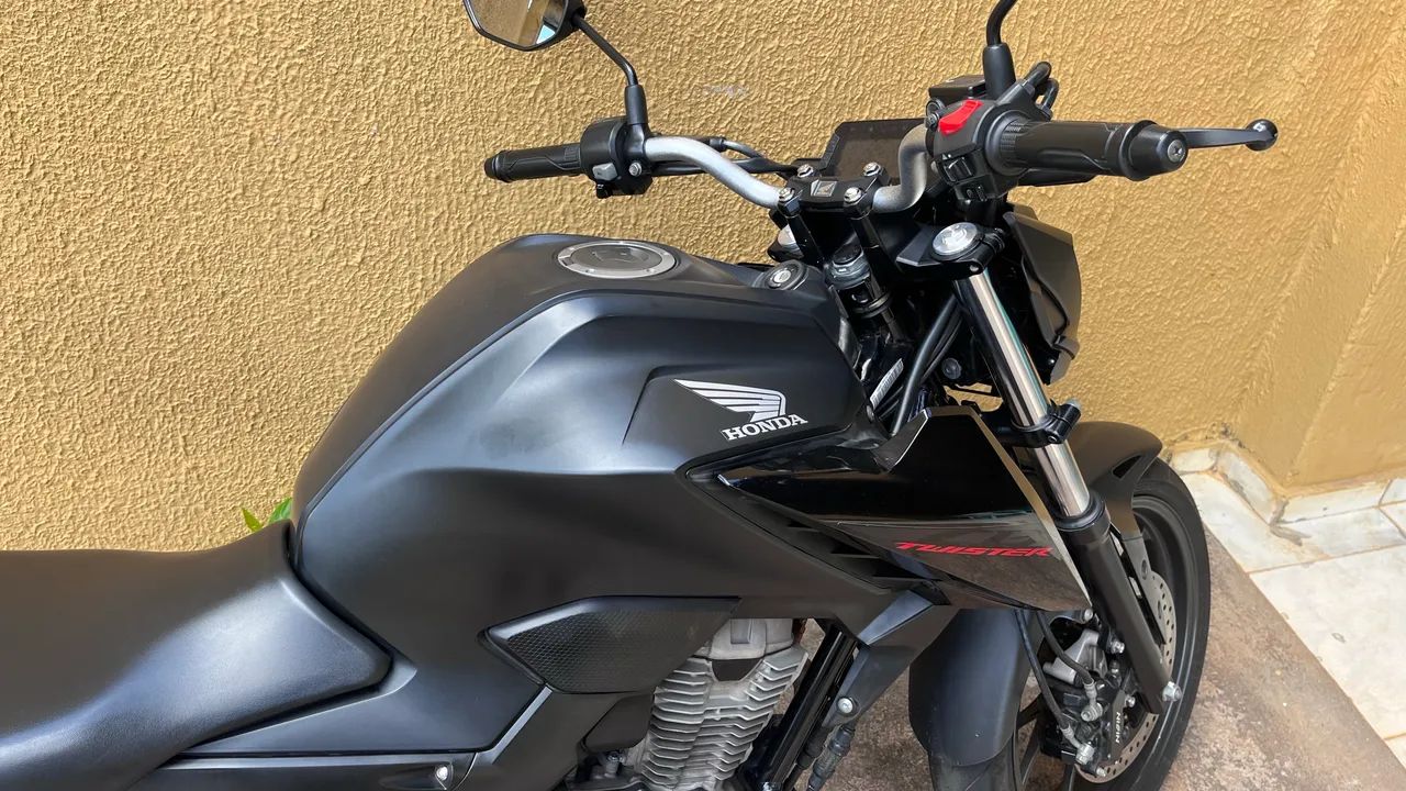 Cb 300 - Foto 3