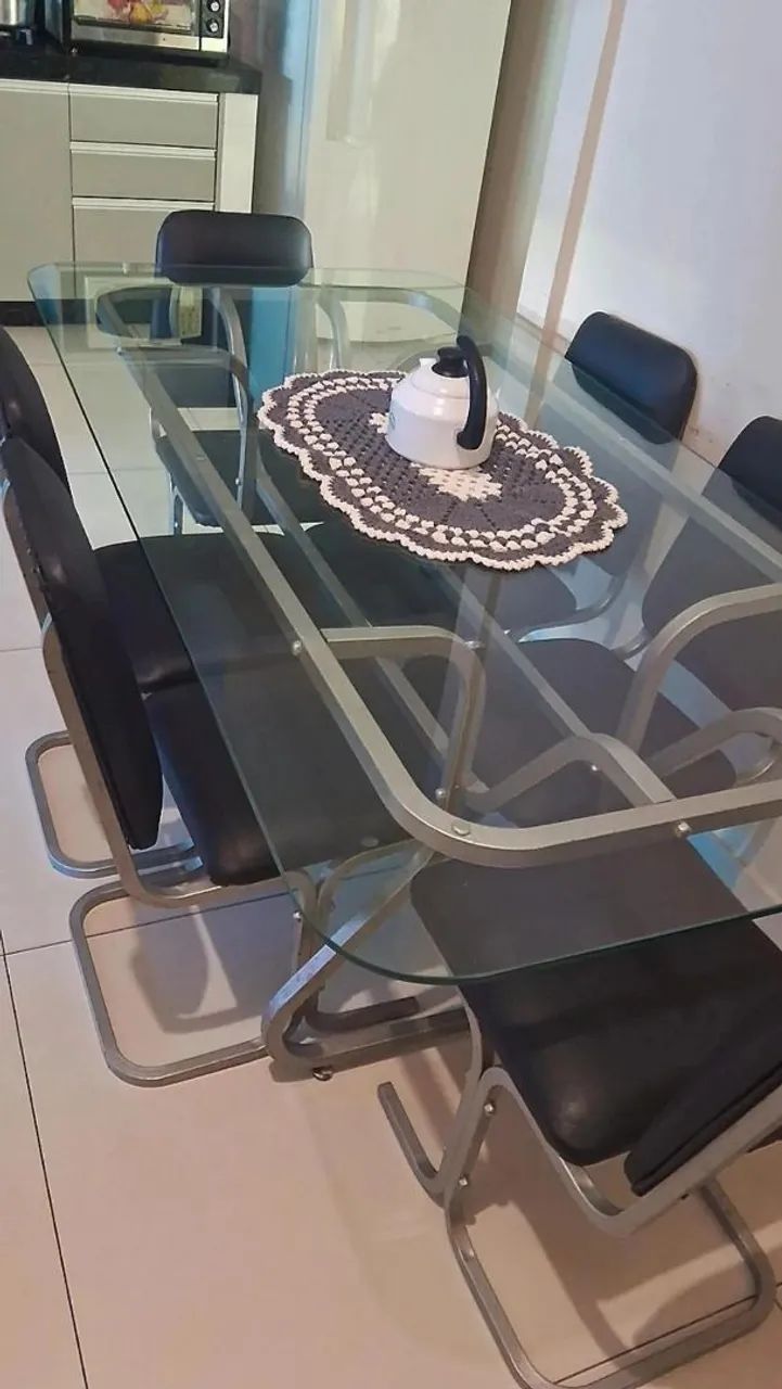 mesa com blindex de 6ml com armação em aço. - Foto 3