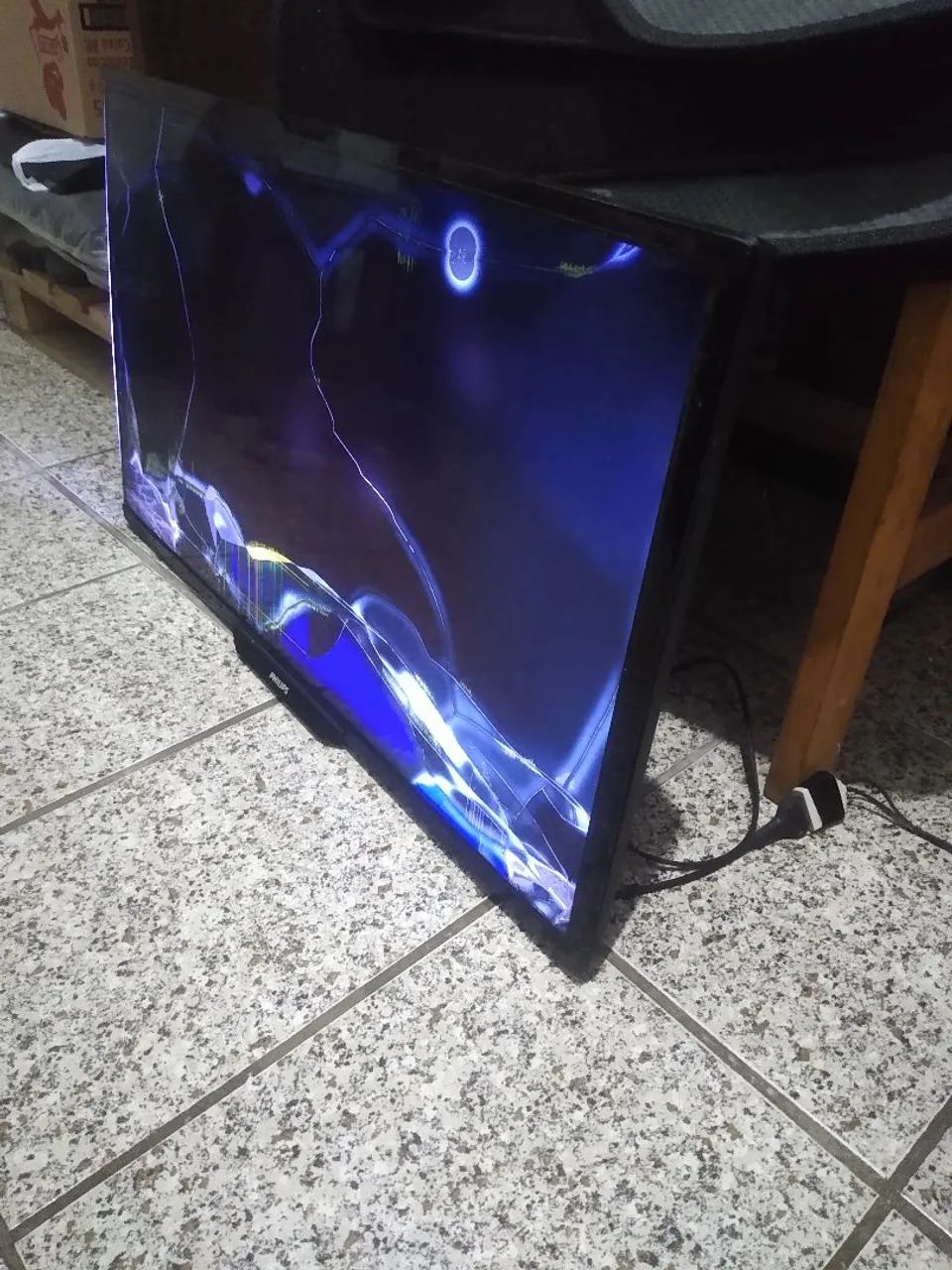 TV Philips 32" de LED  - Foto 2