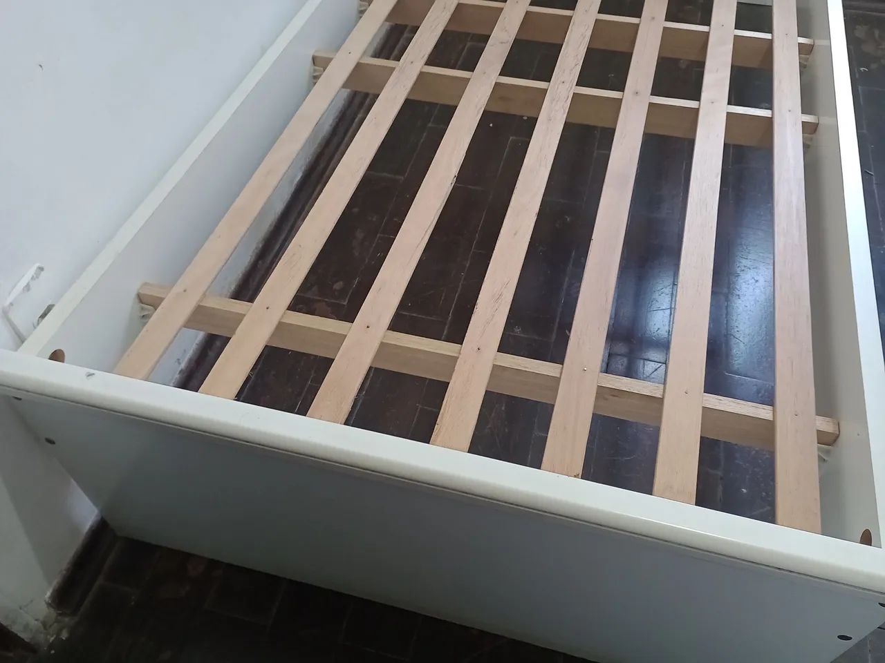 Cama de solteiro cor branca - Foto 4