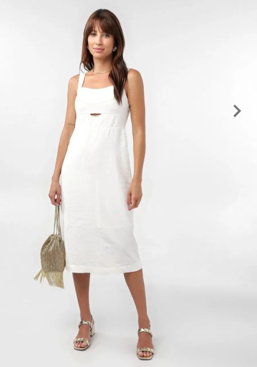 Vestido Midi Reto com Recorte AK by Riachuelo Branco M