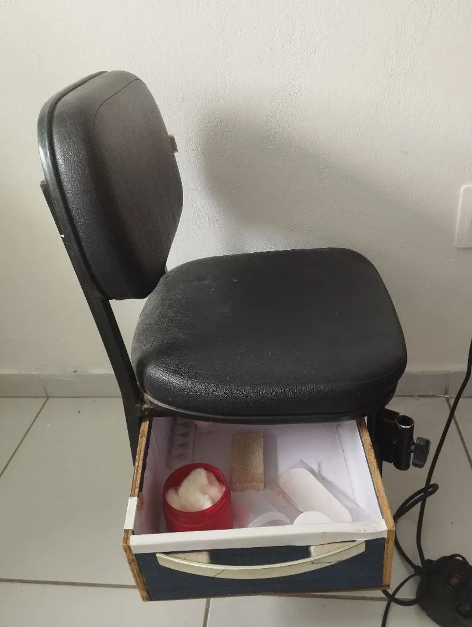 Cadeira de manicure  - Foto 2