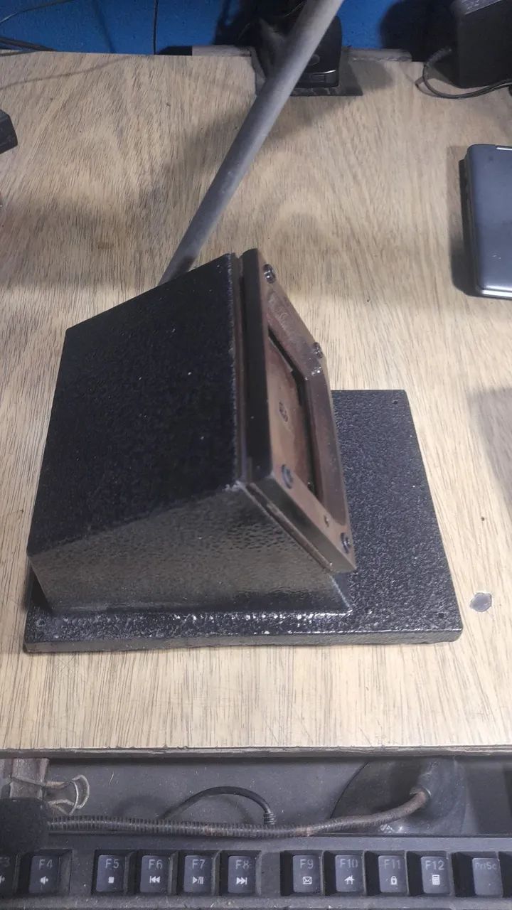 Cortador de Crachá  - Foto 5
