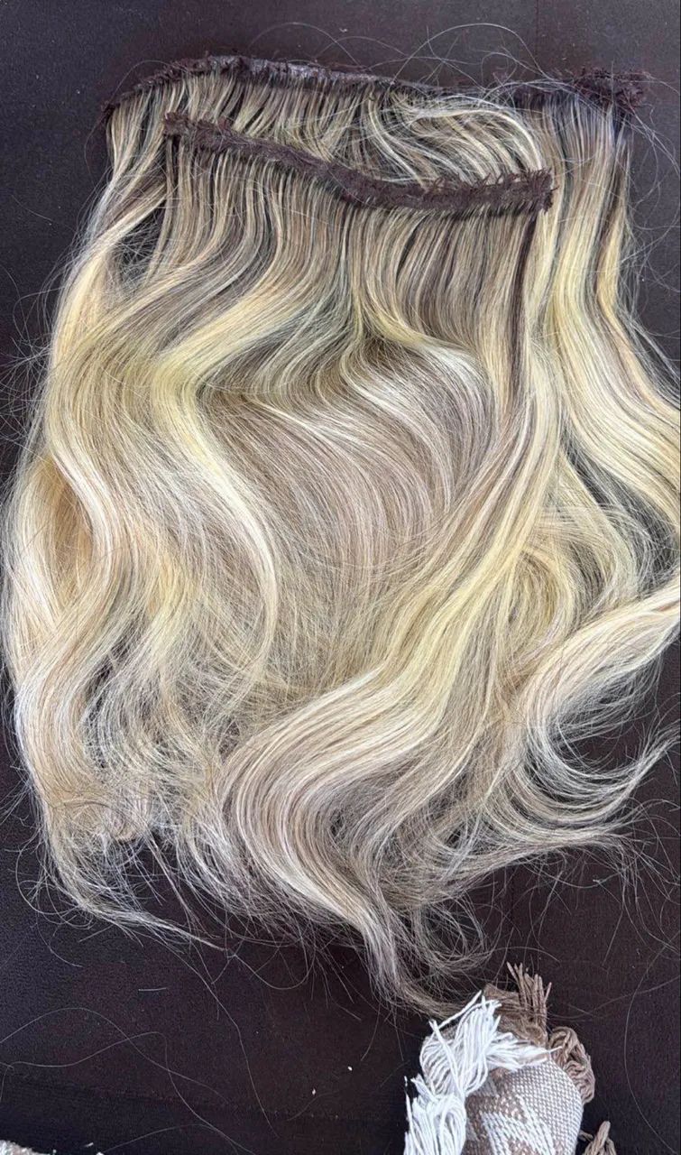 Mega hair loiro duas telas 