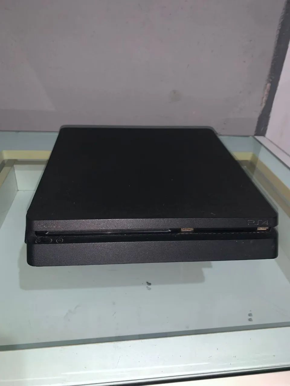 Play 4 sony